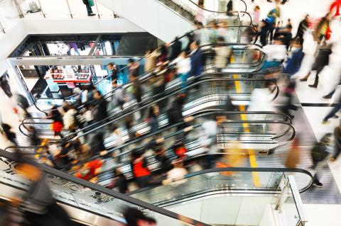 mall-escalator