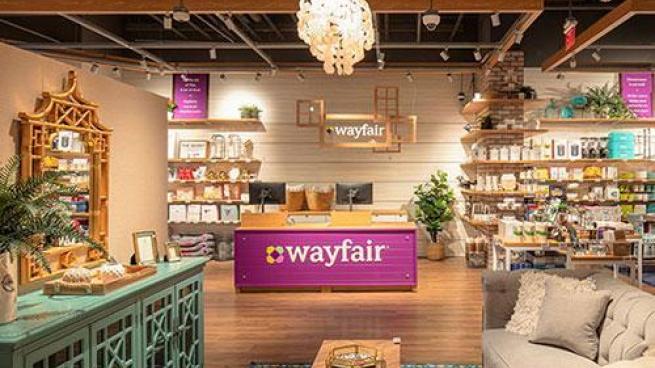 Wayfair’s fourth-quarter sales fell 4.6%.